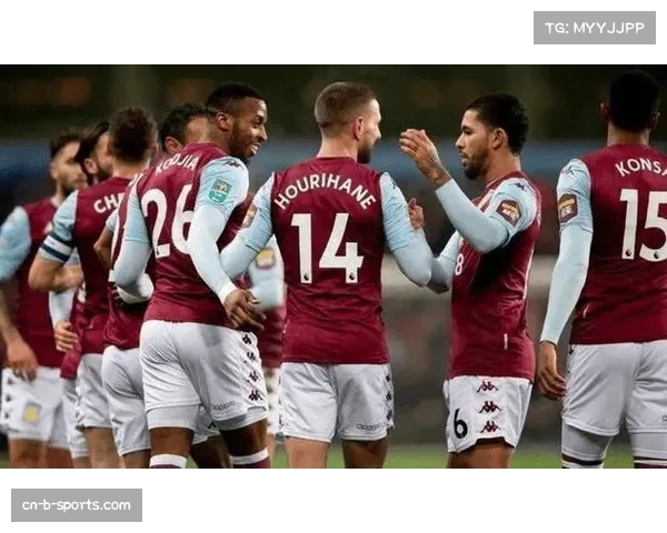 莱万特进攻组织混乱 前场配合缺乏默契